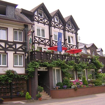Hotel Zur Winzergenossenschaft Ernst Exterior foto
